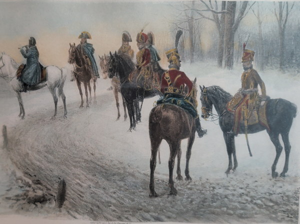 Berittene Militärkolonne im Schnee — napoleonische Kavallerie auf verschneiter Landstraße